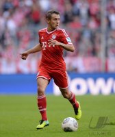 Fussball  1. Bundesliga  13/14: Rafinha (FC Bayern Muenchen)