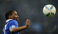 Fussball: Europa League, Saison 2011/2012: Schalke, FARFAN am Ball