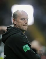 Fussball 1. Bundesliga 10/11:  Trainer Thomas Schaaf (SV Werder Bremen)