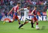 Fussball 1. Bundesliga Saison 14/15: FC Bayern Muenchen - Eintracht Frankfurt