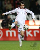 Fussball 1. Bundesliga: Bayern, SAGNOL Einzelaktion