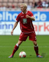 Fussball 2. Bundesliga:  1 FC Kaiserslautern - TSV 1860 Muenchen