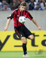 Fussball International UCL: Mailand, SHEVCHENKO Einzelaktion am Ball
