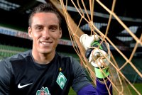 Fussball 1. Bundesliga, Saison 2012/2013, Werder Bremen: Raphael Wolf im exklusiven Pressefoto ULMER Fotoshooting