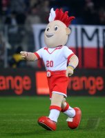 Fussball International:  MASKOTTCHEN zur EURO 2012 in Polen und der Ukraine