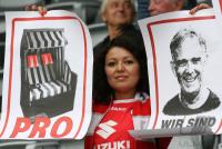 Fussball 2. Bundesliga SC Freiburg  Pro Trainer Volker Finke