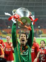 Fussball CHL  FINALE 2008 VAN DER SAR  (ManU) mit CHL Pokal