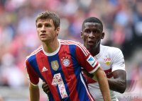 Fussball 1. Bundesliga Saison 14/15:  FC Bayern Muenchen - VfB Stuttgart