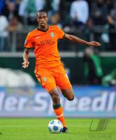 FUSSBALL, Vokswagen Super Cup 2009, BREMEN: NALDO Einzelaktion