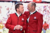 Fussball 1. Bundesliga Saison 15/16: FC Bayern Muenchen - Hannover 96