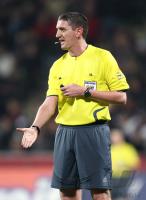 Fussball UEEA CUP, Schiedsrichter Thomson