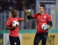 Fussball DFB Pokal 2. Runde 13/14: Torwart Kevin Mueller (VfB Stuttgart)
