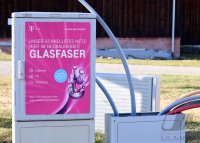 Schmuckbild: Glasfaserkabel, Verteilerschrank