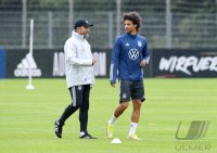 Fussball Training Deutsche Nationalmannschaft in Stuttgart: Bundestrainer Flick (Deutschland)