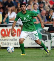 Fussball 1. Bundesliga, Testspiel: Werder Bremen, EKICI am Ball