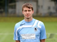 2. Fussball Bundesliga:  Benjamin Schwarz  (1860 Muenchen)