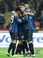 FUSSBALL SERIE A:  Jubel Philippe Coutinho, Marco Davide Faraoni (v. li., Inter Mailand)