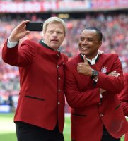 Fussball 1. Bundesliga Saison 15/16: FC Bayern Muenchen - Hannover 96