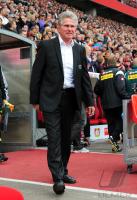 Fussball: 1. Bundesliga Saison 2010/2011: Leverkusen, Heynckes