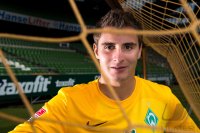 Fussball 1. Bundesliga, Saison 2012/2013, Werder Bremen: Sebastian Mielitz im exklusiven Pressefoto ULMER Fotoshooting