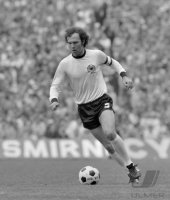 Fussball WM 1974 Finale: Beckenbauer am Ball.