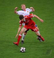 FUSSBALL  International CHL 09/10 : FC Bayern  Muenchen  - Manu