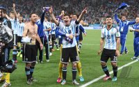 FUSSBALL WM 2014, HALBFINALE: Niederlande - Argentinien
