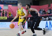 Basketball 2. Bundesliga 2021/2022: Tigers Tuebingen - VfL Kirchheim Knight