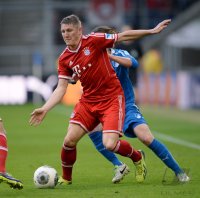 Fussball  1. Bundesliga  13/14: Bastian Schweinsteiger (FC Bayern Muenchen)