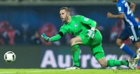 Fussball 1. Bundesliga Saison 16/17: Torwart Ralf Faehrmann (FC Schalke 04)