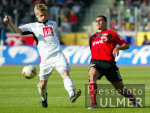 Fussball 1. Bundesliga: Leverkusen - Bielefeld, Zweikampf