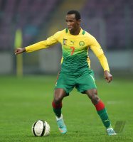 FUSSBALL INTERNATIONAL:  Fabrice Olinga  (Kamerun)