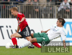 Fussball Bundesliga: Bremen - Leverkusen, Zweikampf