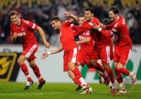 FUSSBALL 1. BUNDESLIGA: 1.FC Koeln - FC Schalke 04