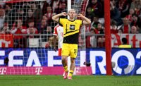 Fussball 1. Bundesliga 23/24: FC Bayern Muenchen - Borussia Dortmund