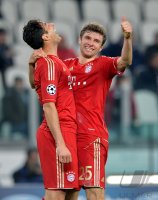 FUSSBALL INTERNATIONAL CHL VIERTELFINALE 12/13: Juventus Turin - FC Bayern Muenchen