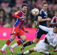 FUSSBALL 1. Bundesliga 2014/2015:  FC Bayern Muenchen - Paulaner Traumelf