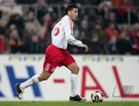 Fussball 1. Bundesliga: Koeln, MOKHTARI Einzelaktion am Ball