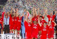 FUSSBALL CHAMPIONSLEAGUE FINALE 2000/2001:  JUBEL FC Bayern Muenchen