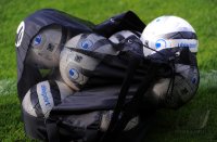 Fussball Regionalliga Sued 2011/2012:  UHLSPORT BAELLE