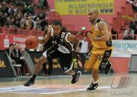 Basketball  1. Bundesliga  09/10  Walter Tigers Tuebingen -New York Phantoms Braunschweig