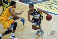 Basketball 1. Bundesliga 14/15 Hauptrunde:  Walter Tigers Tuebingen - Phoenix Hagen