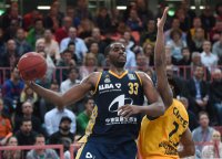 Basketball 1. Bundesliga 14/15 Hauptrunde:  Walter Tigers Tuebingen - Alba Berlin