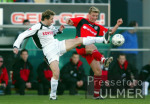 Fussball 2. Bundesliga: Reutlingen - Oberhausen, Zweikampf