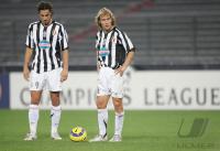 Fussball CHL Juventus-Rapid; Ibrahimovic-Nedved am Ball