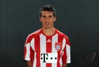 Fussball 1. Bundesliga 2010/2011: Jose Ernesto Sosa (FCB)