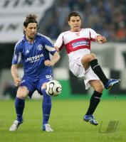 Fussball UEFA-Pokal: Schalke - Sevilla, Zweikampf