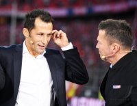 Fussball 1. Bundesliga Saison 18/19: FC Bayern Muenchen - Borussia Moenchengladbach