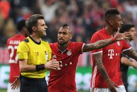 Fussball CHL 16/17 Achtelfinale: FC Bayern Muenchen - Real Madrid