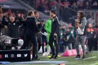 Fussball 1. Bundesliga Saison 17/18: FC Bayern Muenchen - VfL Wolfsburg